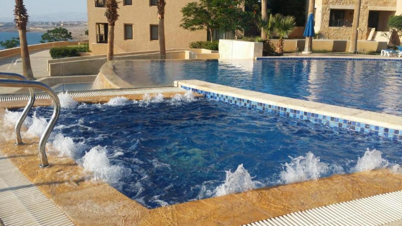 Comfy Stays Sea View Apartments At Deadsea Samarah Resort Sweimeh Luaran gambar