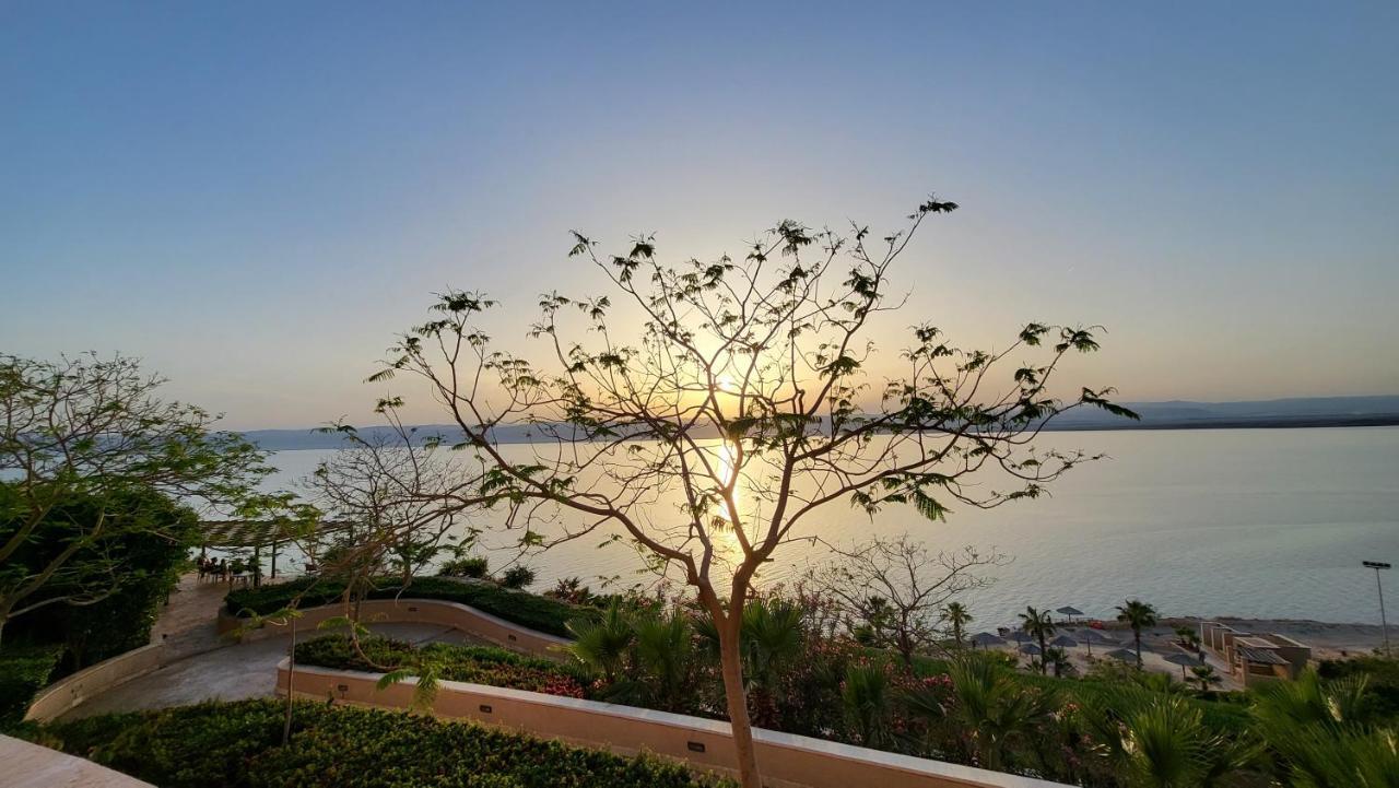 Comfy Stays Sea View Apartments At Deadsea Samarah Resort Sweimeh Luaran gambar