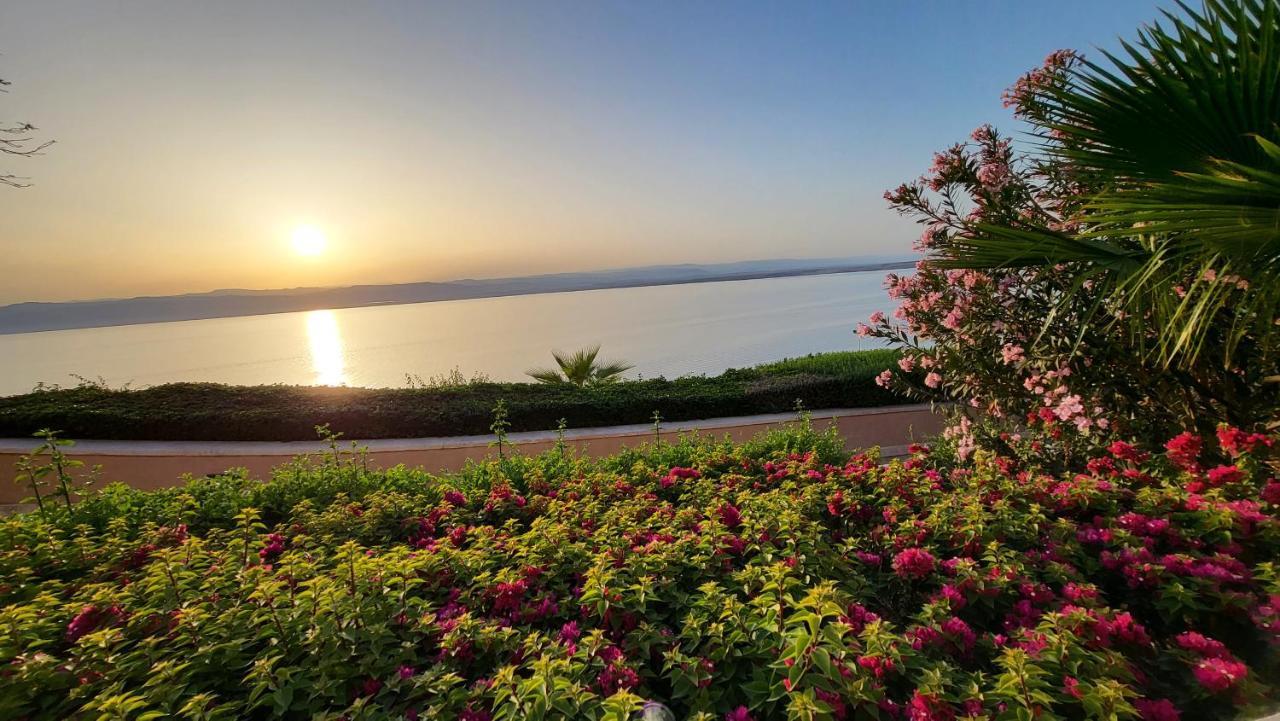 Comfy Stays Sea View Apartments At Deadsea Samarah Resort Sweimeh Luaran gambar