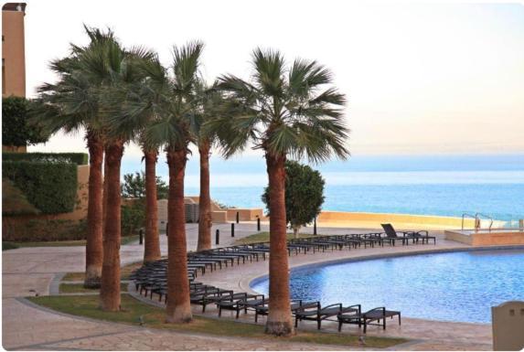 Comfy Stays Sea View Apartments At Deadsea Samarah Resort Sweimeh Luaran gambar