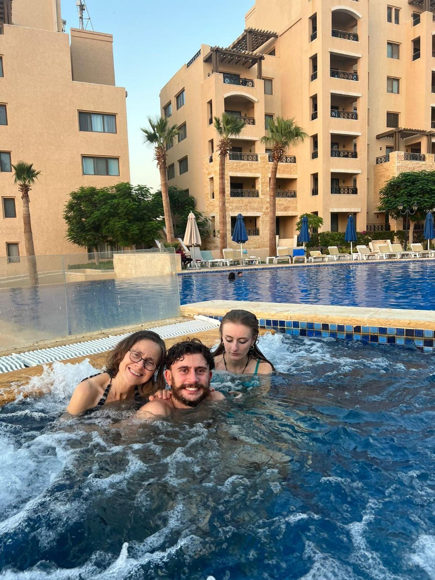 Comfy Stays Sea View Apartments At Deadsea Samarah Resort Sweimeh Luaran gambar